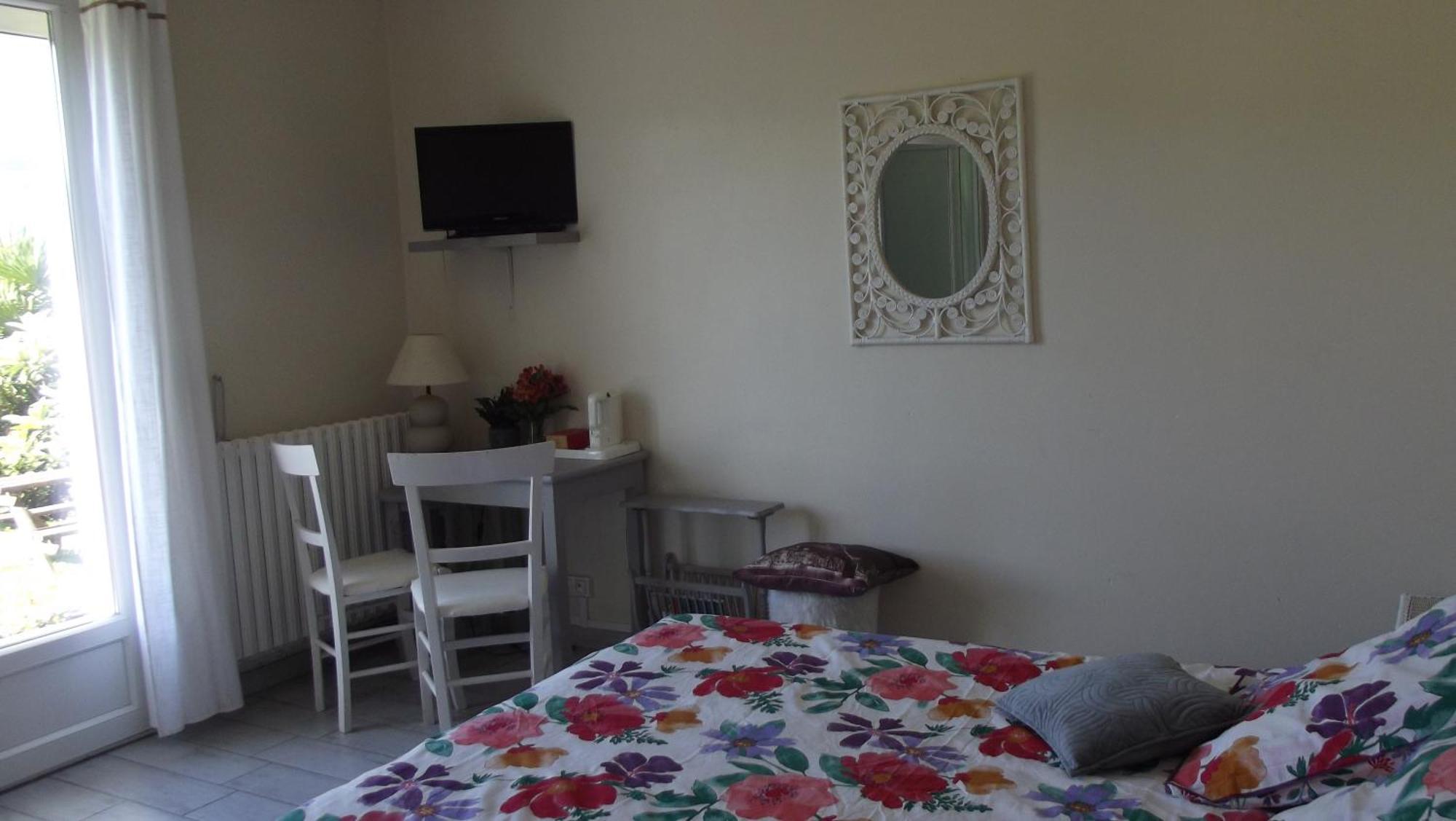 בנרס-דה-ביגור Chambres D'Hotes Le Belvedere מראה חיצוני תמונה