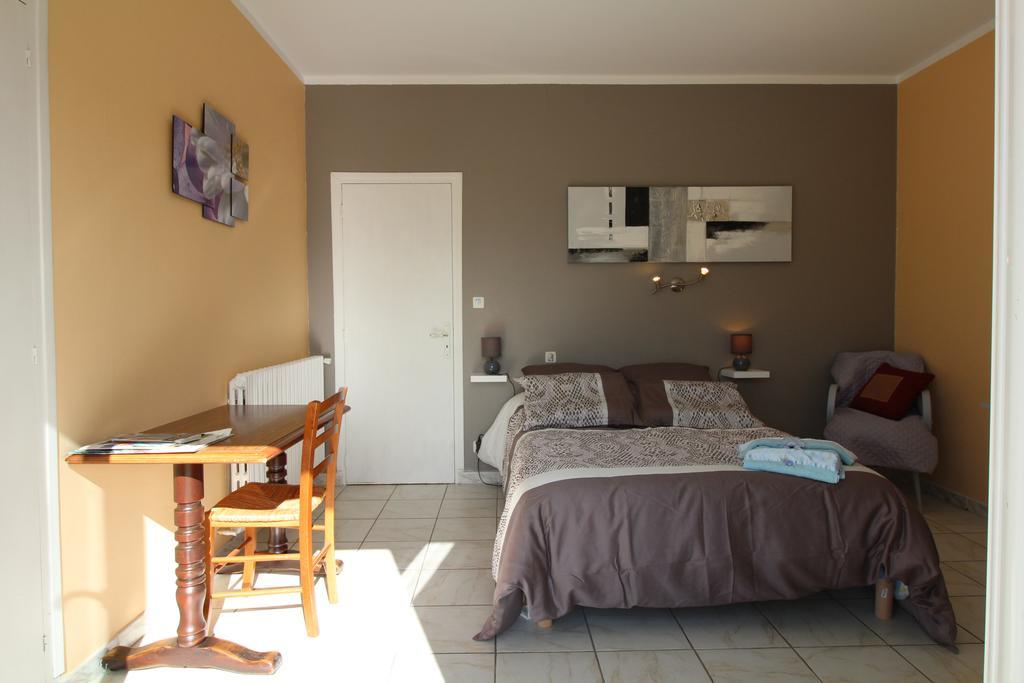 בנרס-דה-ביגור Chambres D'Hotes Le Belvedere מראה חיצוני תמונה
