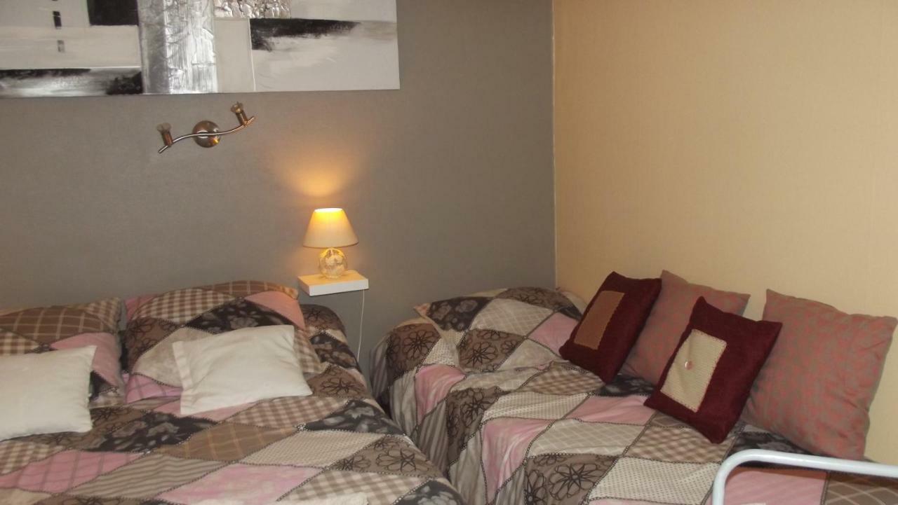 בנרס-דה-ביגור Chambres D'Hotes Le Belvedere מראה חיצוני תמונה